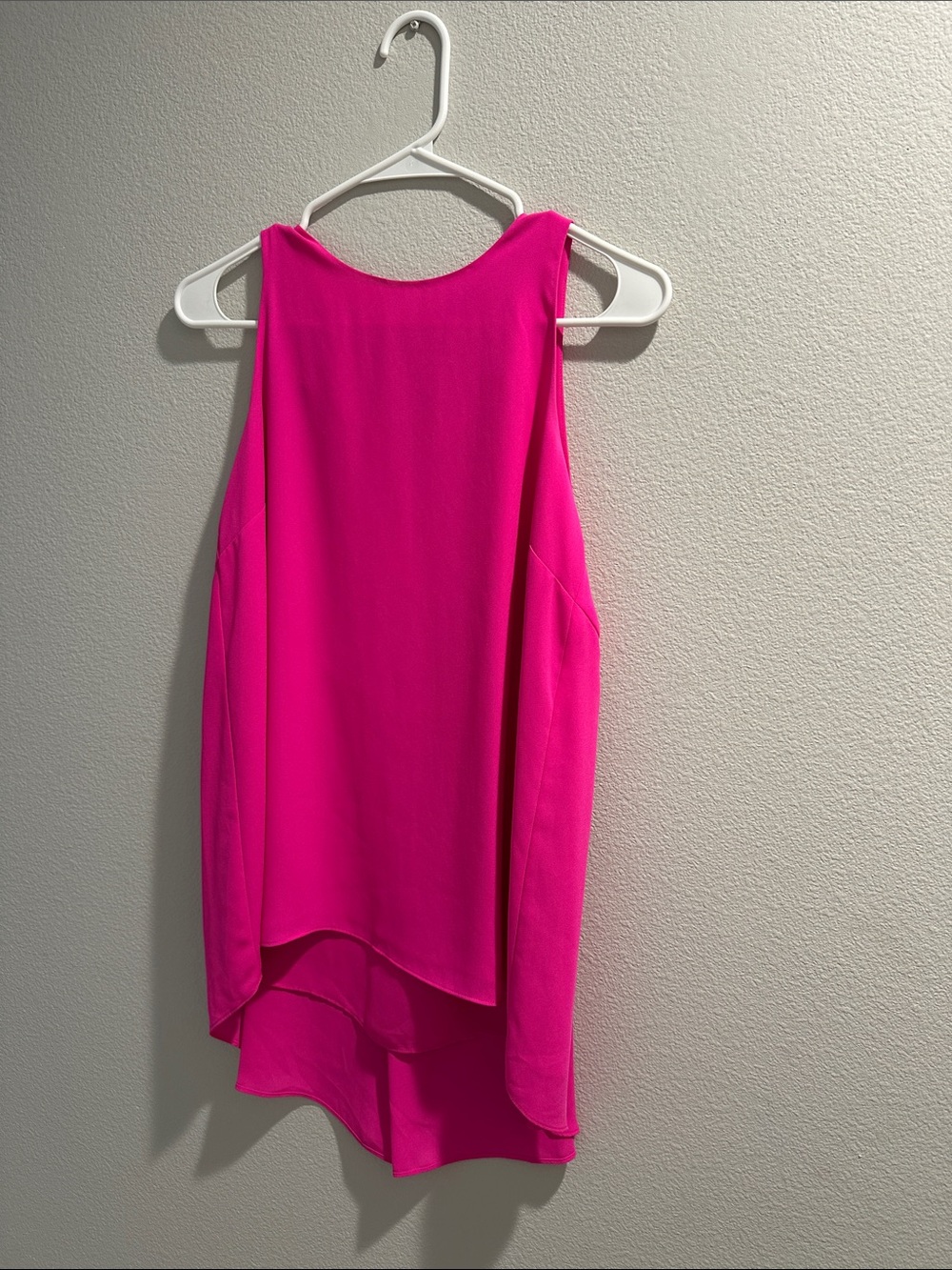 Vince Camuto Hot Pink Sleeveless High-Low Tank